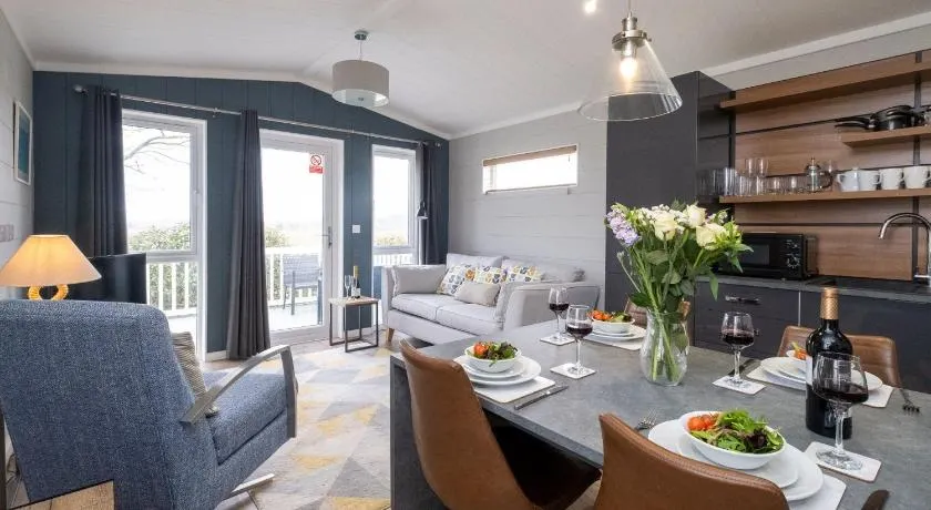 Chelsea Lodge - Aldeburgh Coastal Cottages - Image 1