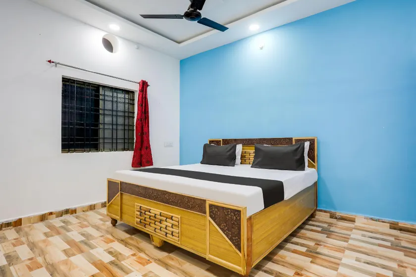 Hotel O Mangal Maruti - Image 1