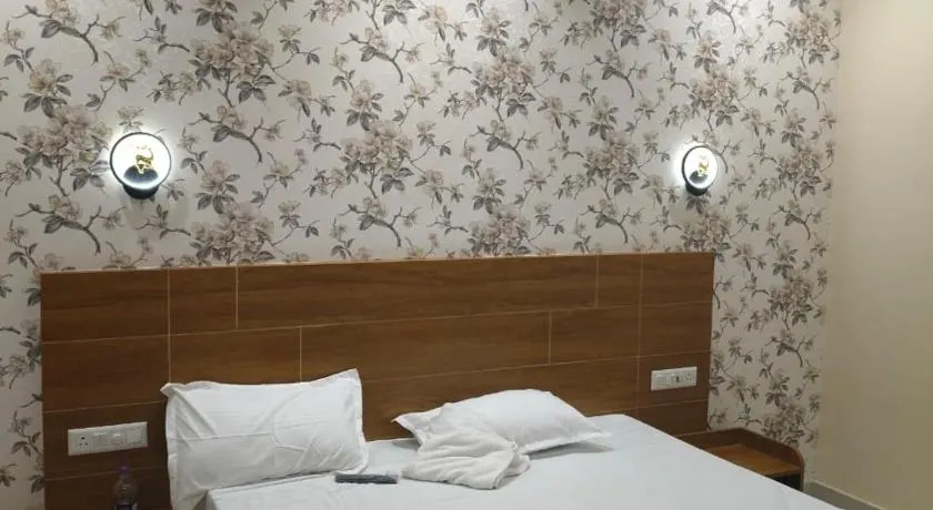 Hotel Mannat - Image 1