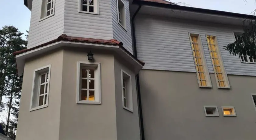 Miniszteri House - Image 1