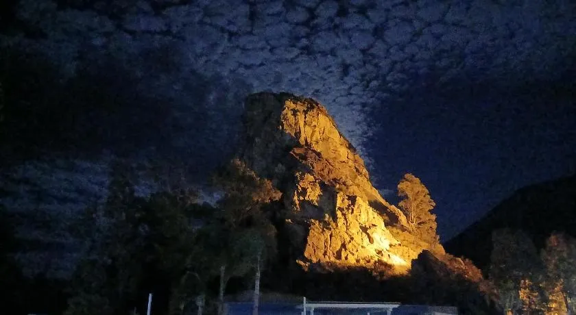 Hotel Torre - Image 1
