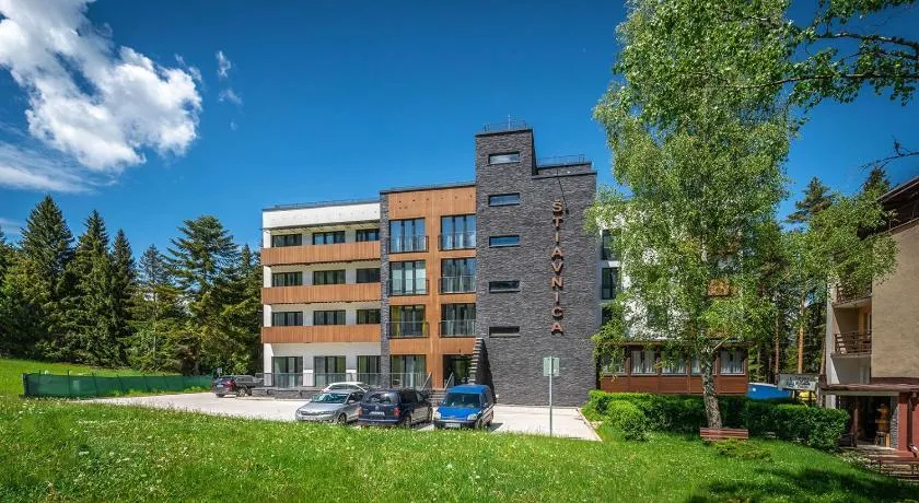 Apartmánový dom Štiavnica - Image 1