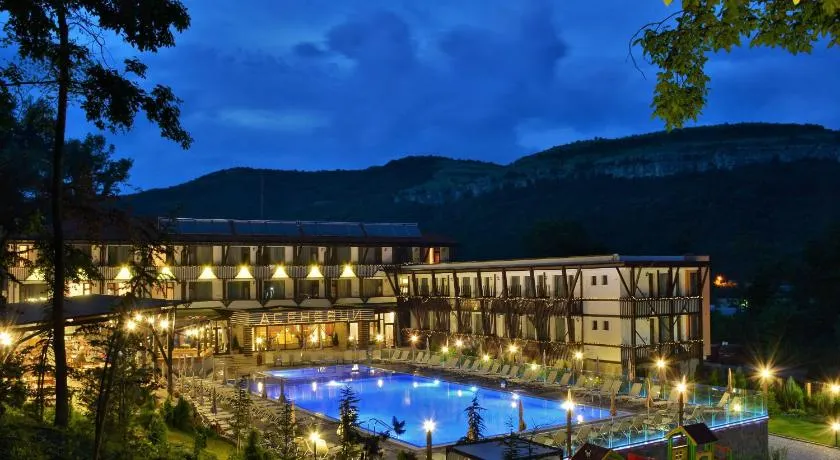 Park Hotel Asenevtsi - Image 1