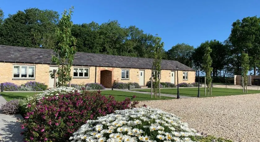 Briary Cottages at Iletts Farm - Image 1