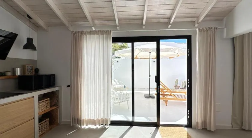 CASITAS SANTA RITA Adults Only Oasis with Heated Pool & Private Patios - Image 1
