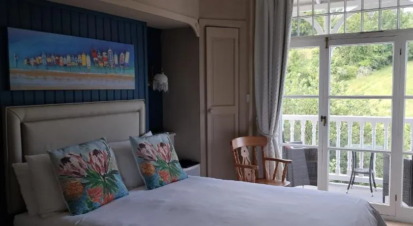 The Poplars Guest House - Image 1