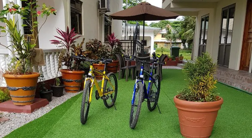 Tourterelle Holiday Home - Image 1