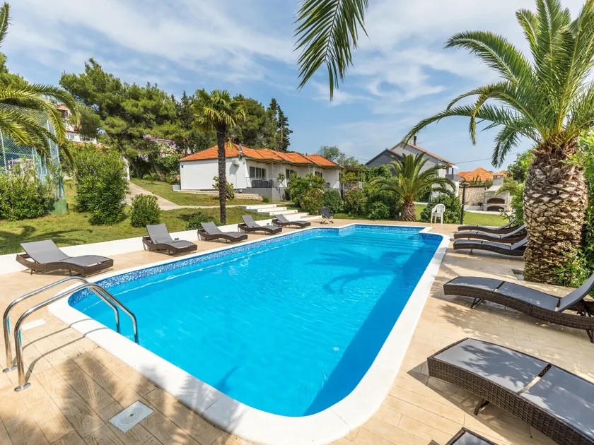 Luxury Holiday Home in Bibinje near Sea - Image 1