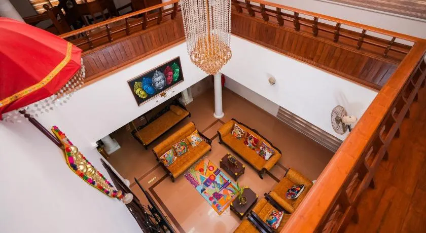 Parudeesa - Luxurious Palace look with pool-Near CBD - Kerala - India with Breakfast - Image 1