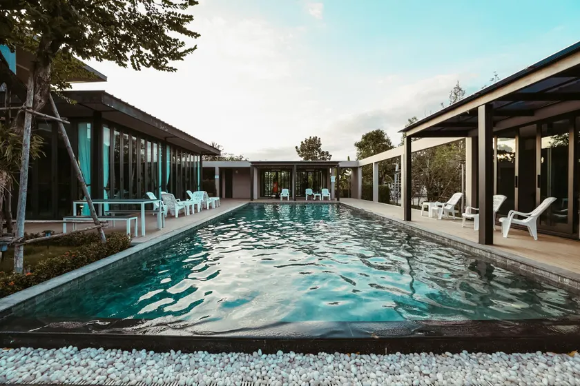 Momtikcamp Hotel - Image 1