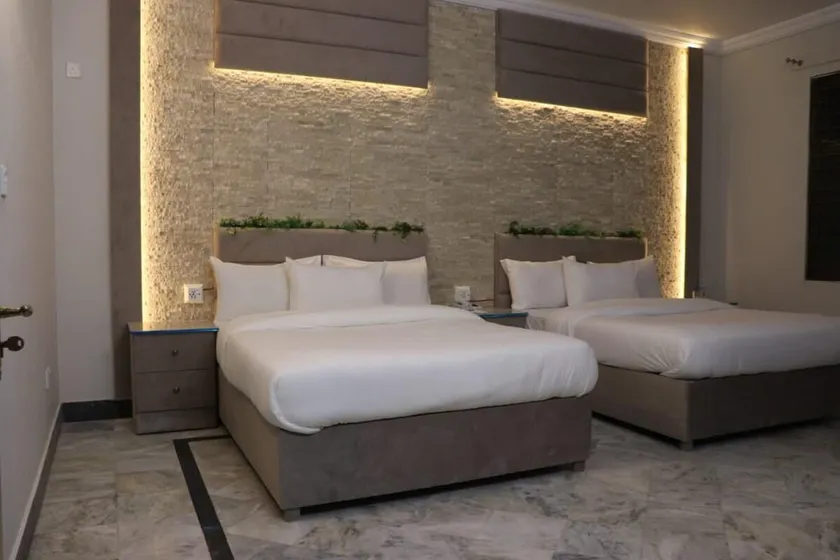 Hayat Grand Guest House - Image 1