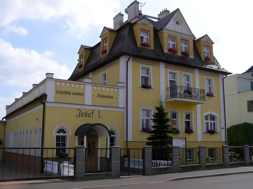 Pension Josef - Image 1