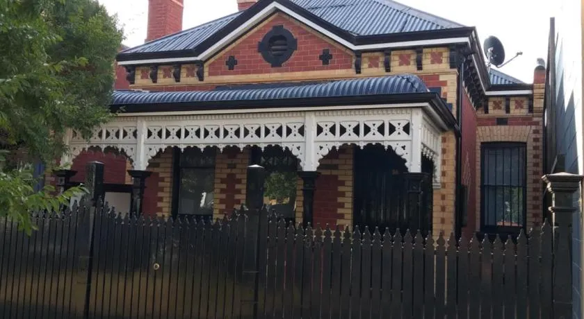 Unique CBD home - Image 1