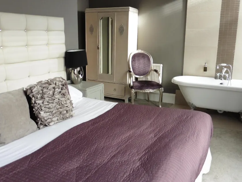 Brighton Inn Boutique Guest Accommodation - Image 1