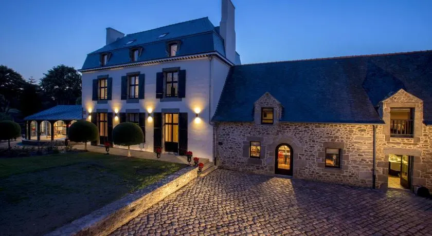 Capitainerie Clos Morin - Image 1