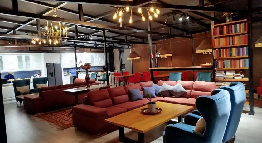 Comfortable Home Stay - Image 1