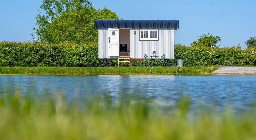 The Shepherds Hut at Anvil House - Image 1