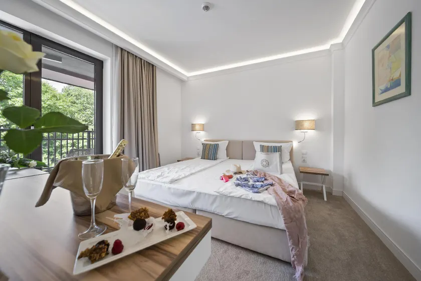 HVD Nympha Hotel - All Inclusive, Private Beach & Free Parking - Adults Only - Image 1