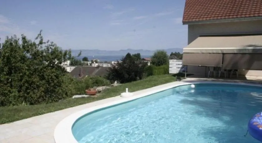 zwischen dem Genfer See und in der Nähe ALPS EVIAN - Image 1