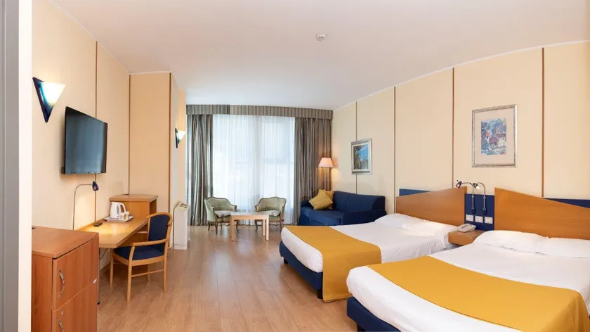 Hotel Express Aosta East - Image 1