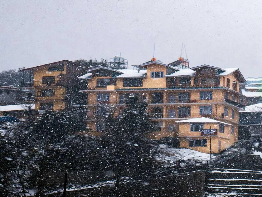 Hotel Ambika Bliss Manali - Image 1