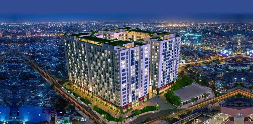 Sky Center Apartment near Tan Son Nhat Airport - Image 1