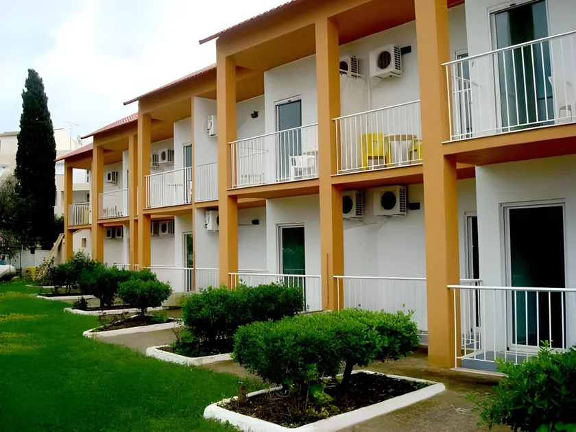 Aggelos Family Hotel - Image 1