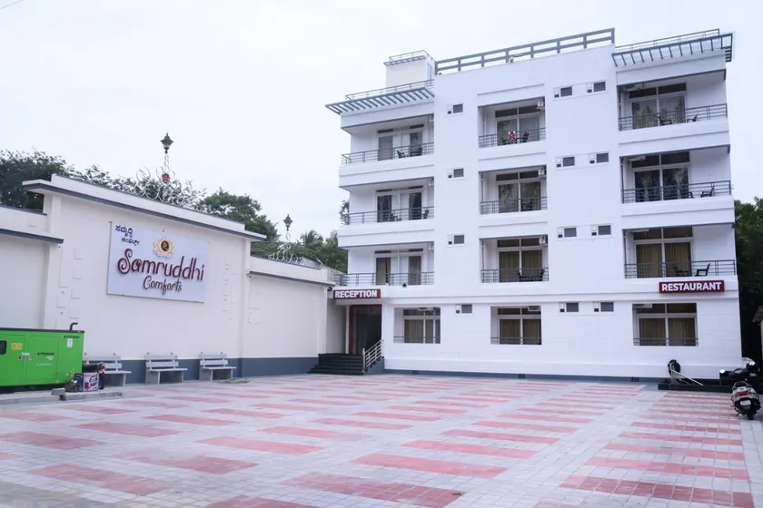 Samruddhi Comforts - Image 1