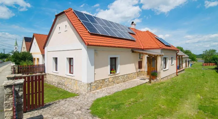 Sváb Ház - Image 1