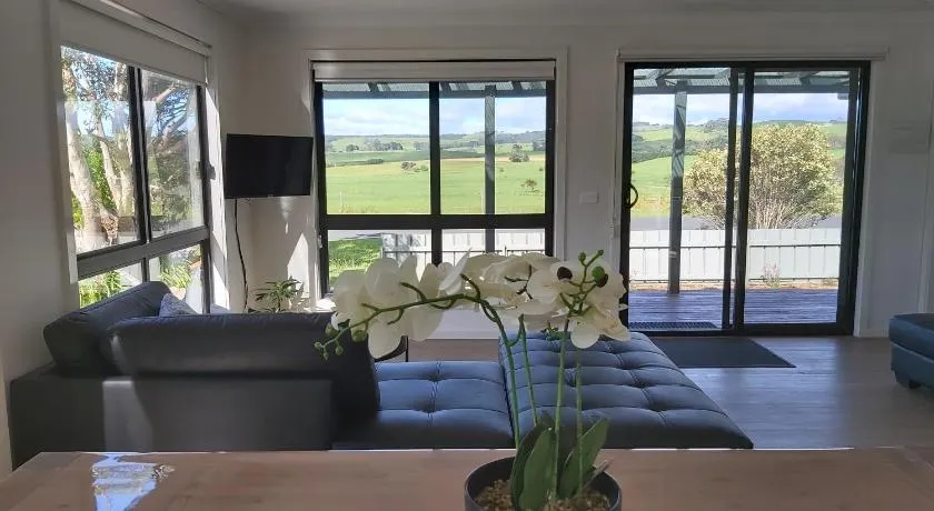 Sunset View Villa - Image 1