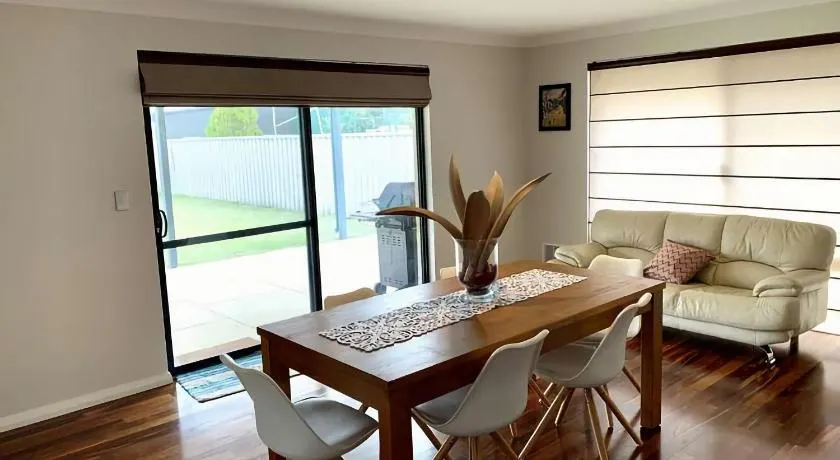 Wagon Holiday Home - Image 1