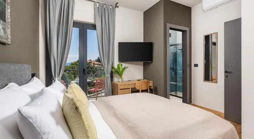 PERUNIKA BED & BREAKFAST - Image 1
