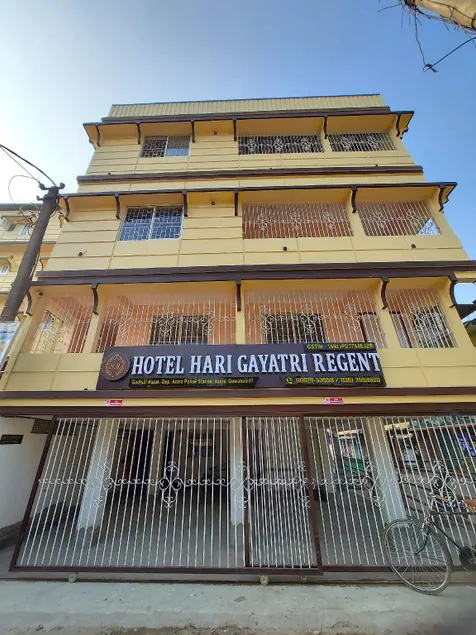 Hotel Hari Gayatri Regent - Image 1