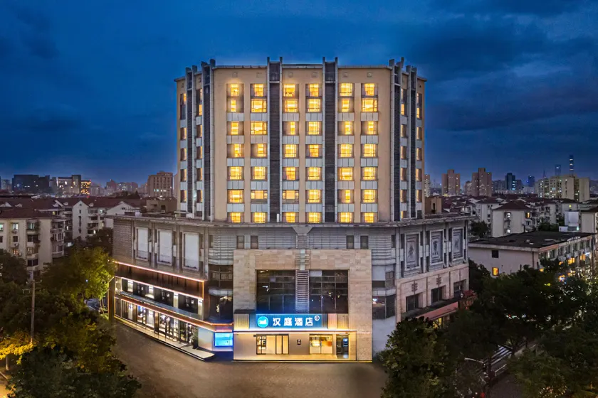Hanting Hotel Shanghai Dahua Xincun Road Metro Station - Image 1