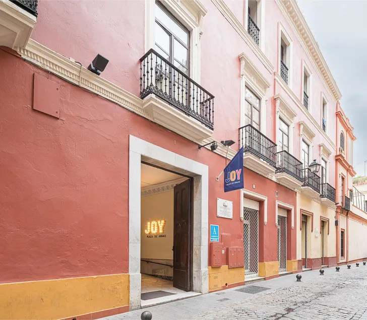 Oasis Backpackers' Palace Sevilla - Image 1