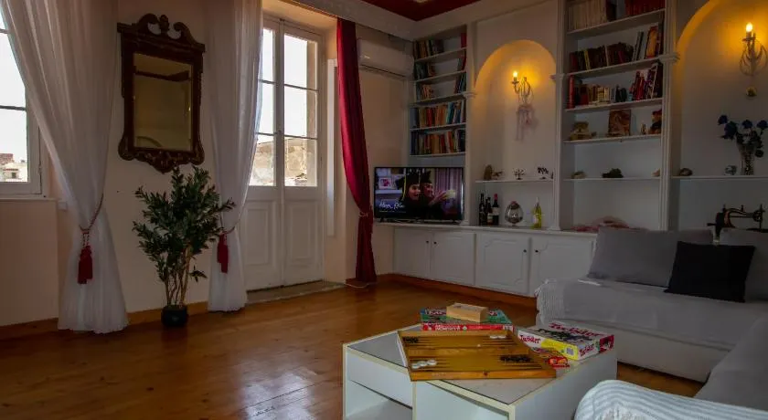 Elenis, in the heart of the old Town apartment - Image 1
