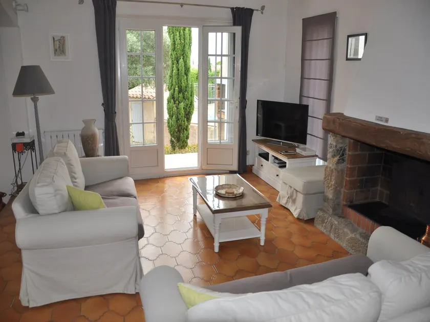 Villa near Les Etangs de Bages Lake - Image 1
