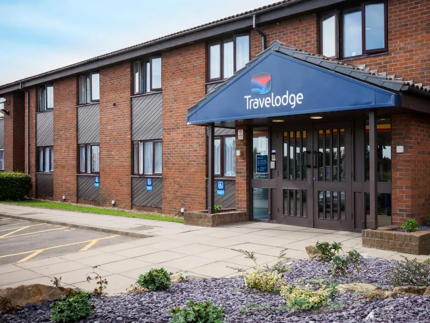 Travelodge Bedford Marston Moretaine - Image 1