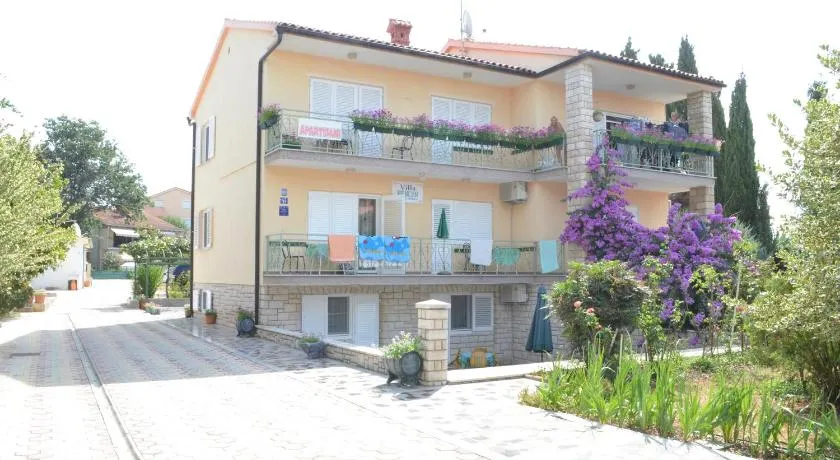 Villa Bencun - Image 1