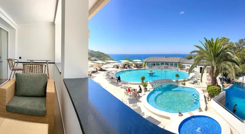 Tanger Miramonte - Resort Seaside Suites & Double Rooms - Image 1
