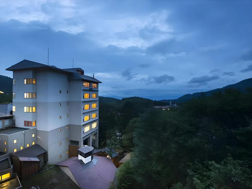 Takamiya Hotel Lucent - Image 1