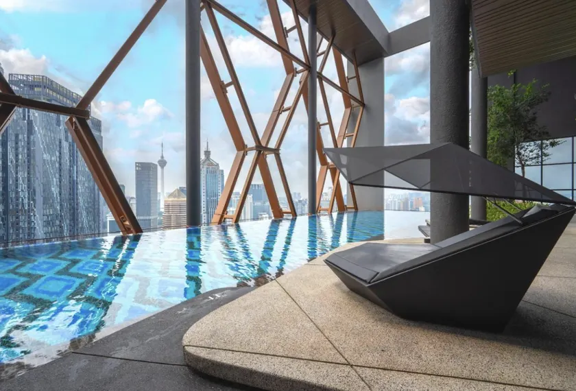 Scarletz Luxury Suites KLCC - Image 1