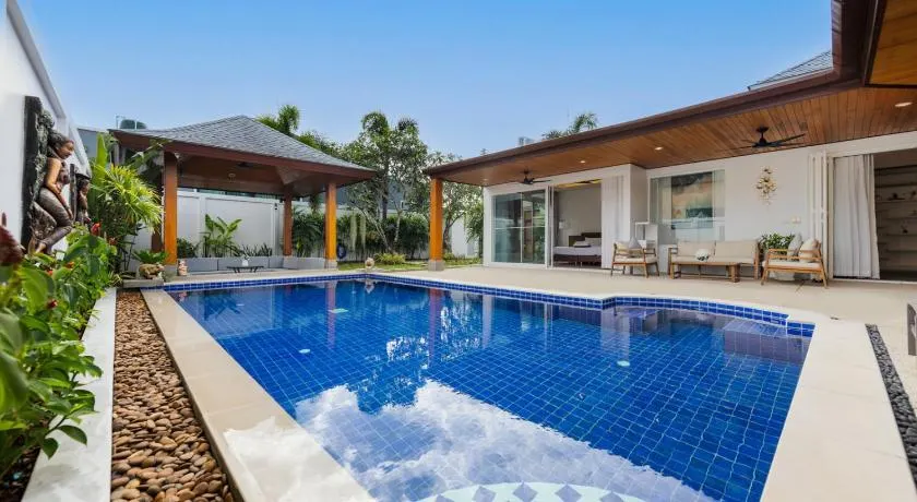 Villa Hemi 2BR Modern Thai Style with Private Pool - Image 1
