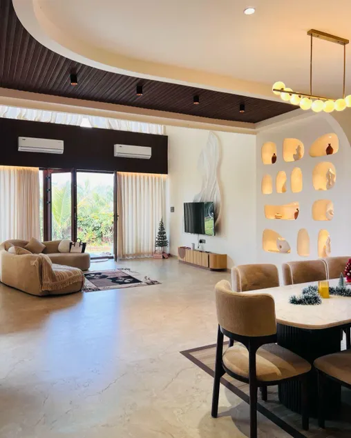 Bougainvilla Resort - Image 1