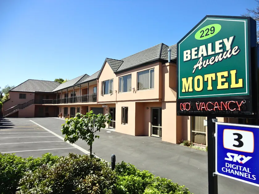 Bealey Avenue Motel - Image 1