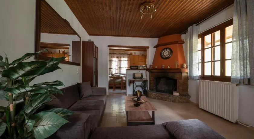 Marin Holiday - Image 1