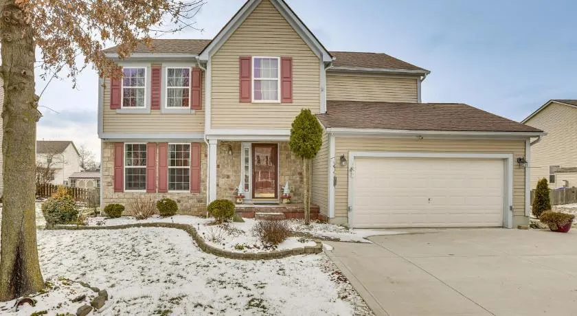 6 Mi to Rickenbacker Airport! Columbus Area Home - Image 1