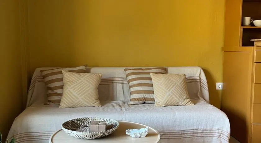 Costal apartment - Image 1