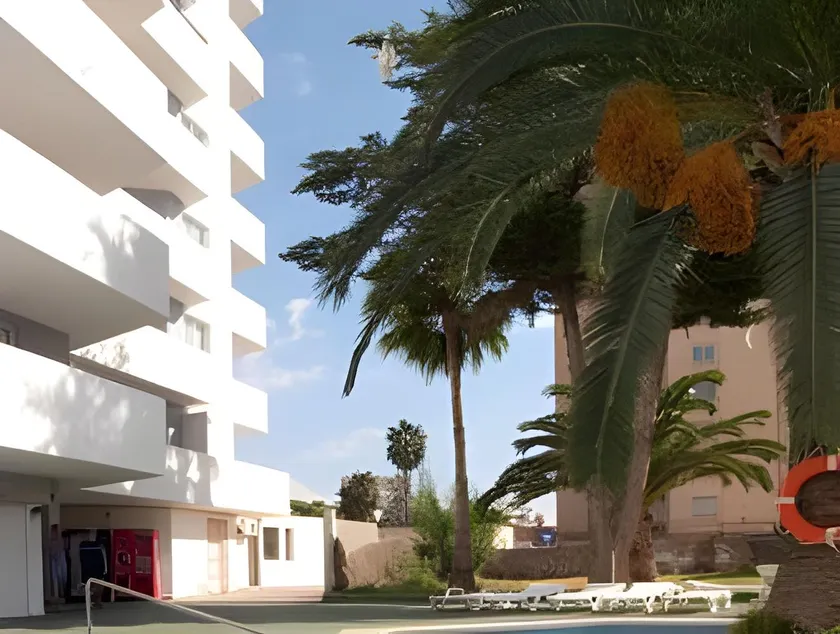 Apartamentos Magalluf Playa - Image 1