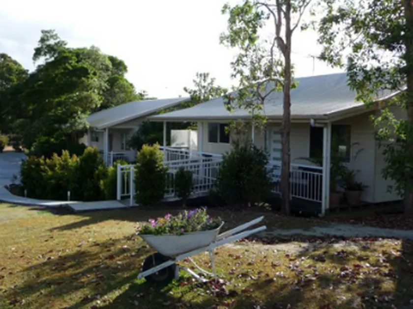 Tinaroo Sunset Retreat - Image 1